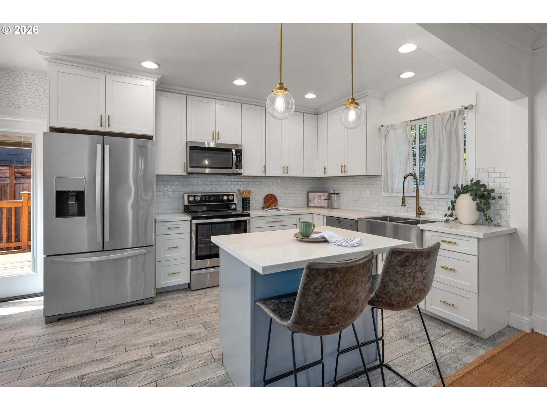 Kitchen-Island