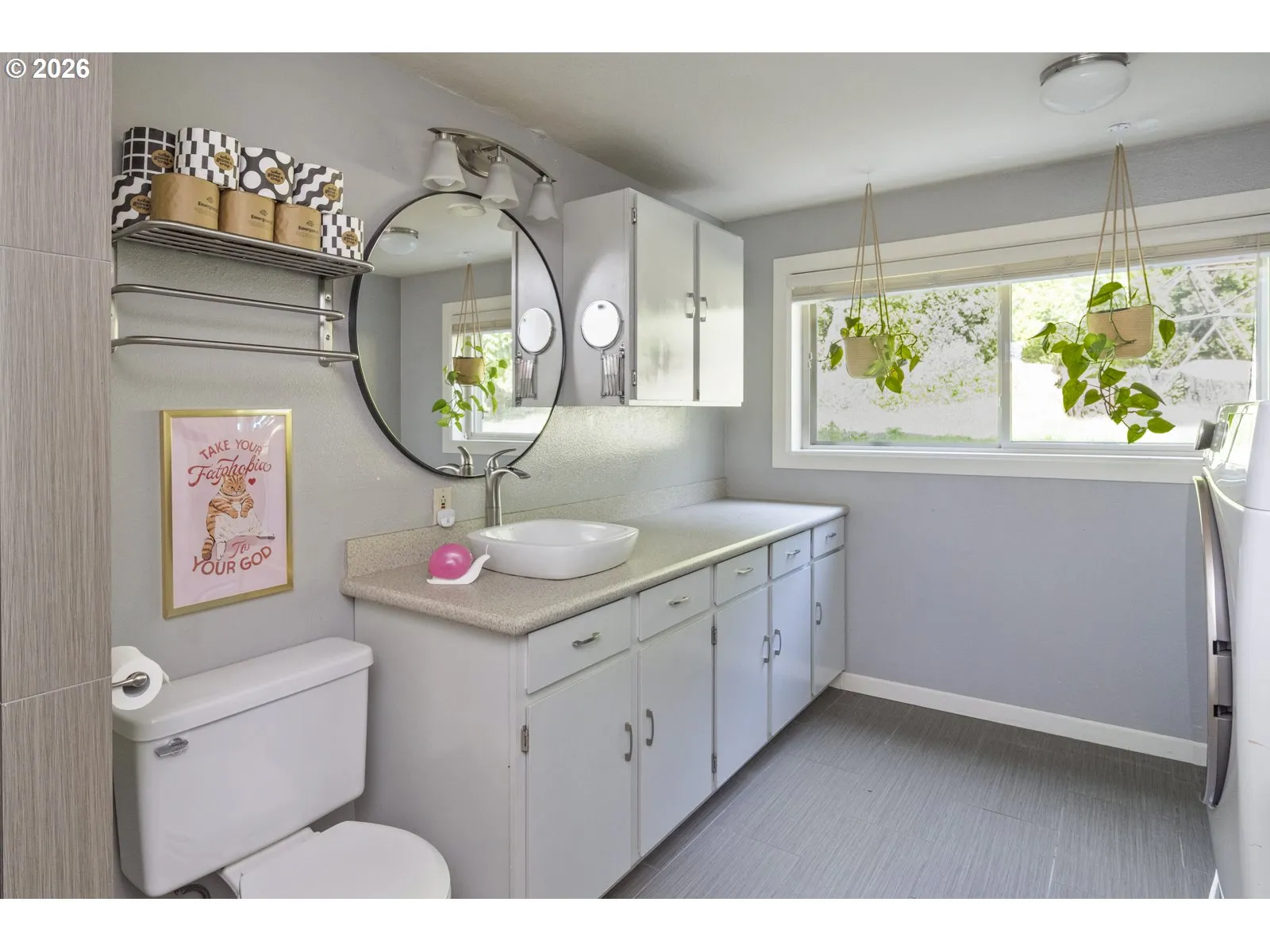 Bathroom-Walk in Shower