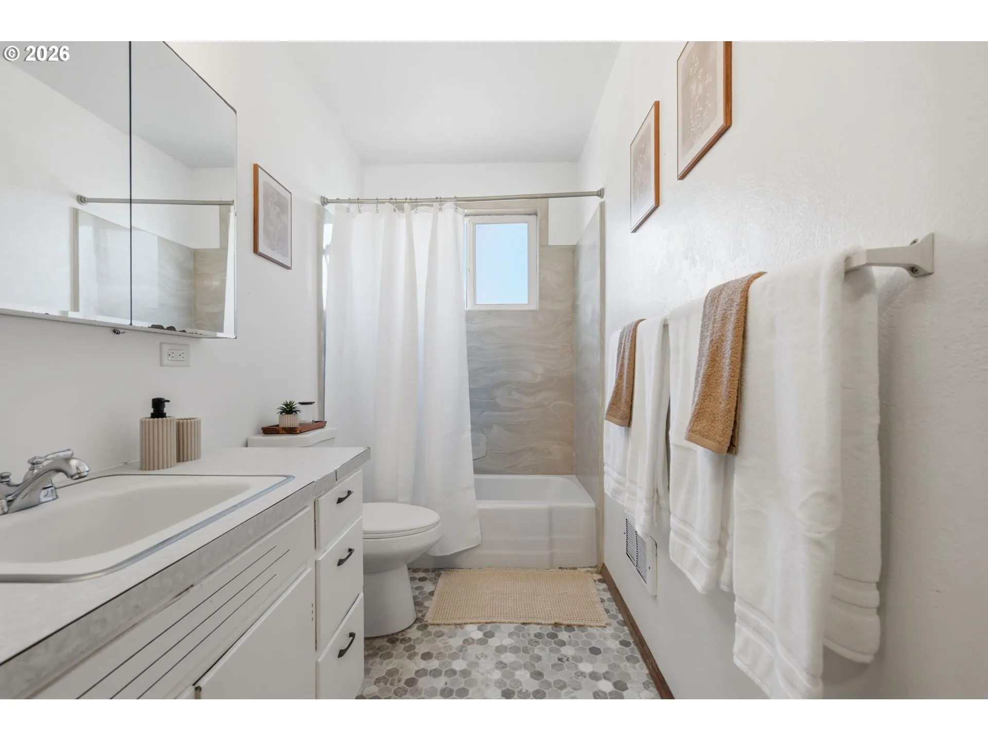 Bathroom-Hall