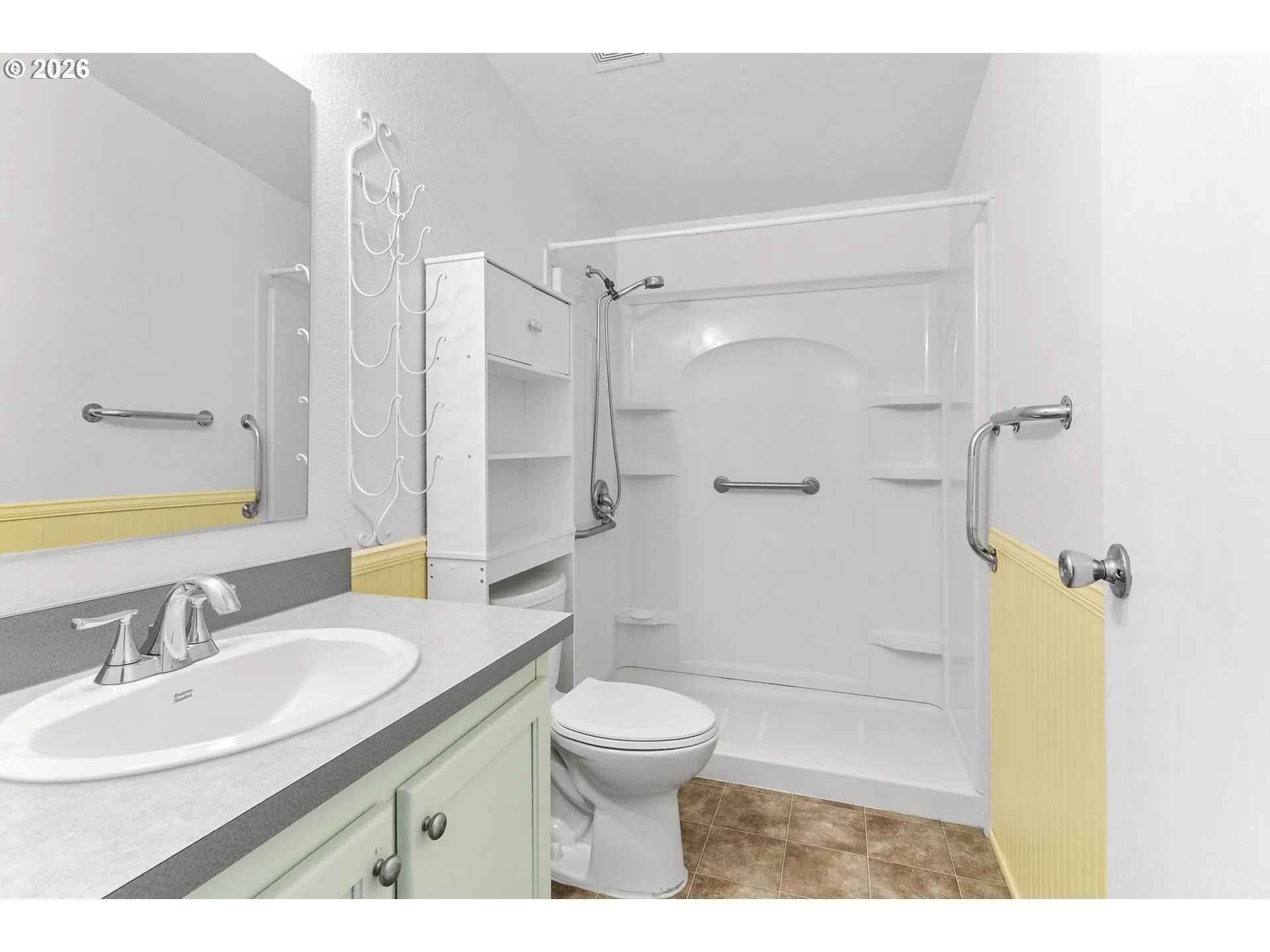 Bathroom-Walk in Shower
