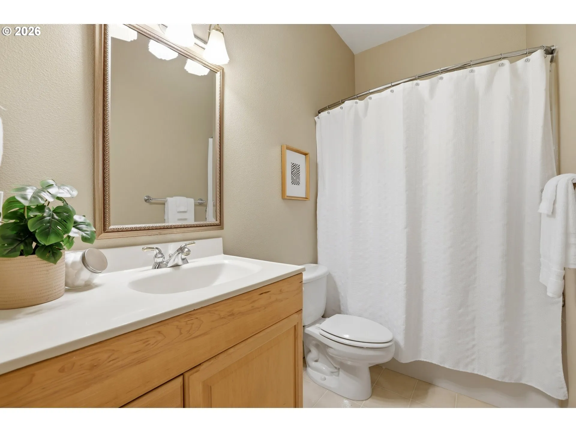 Bathroom-Lower