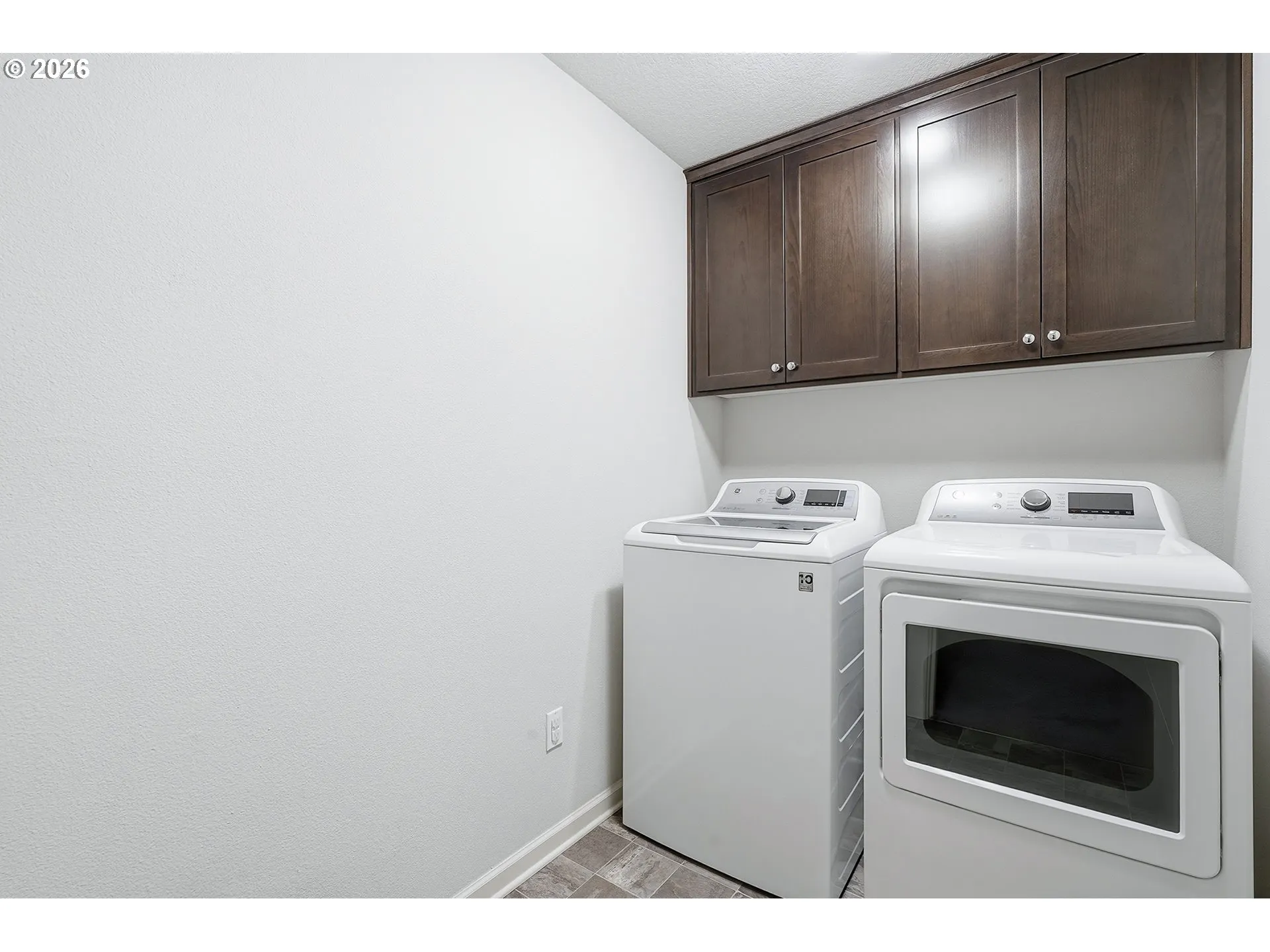 Laundry-Upper
