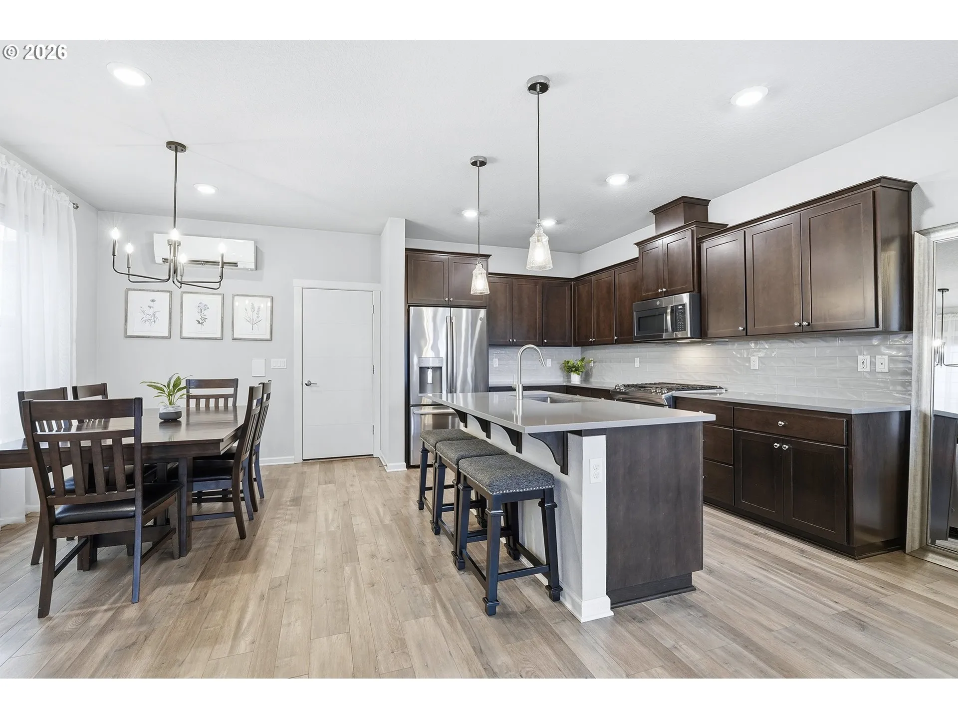 Kitchen-Island
