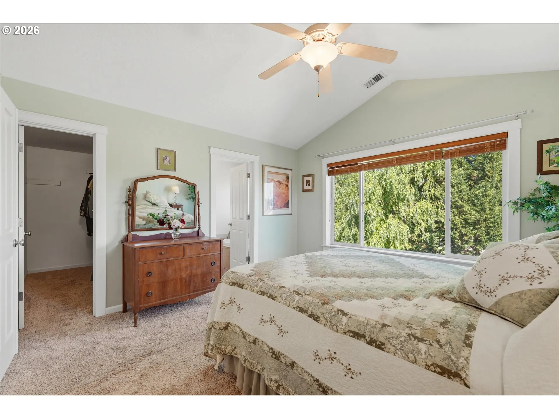 Bedroom, Primary-Upper