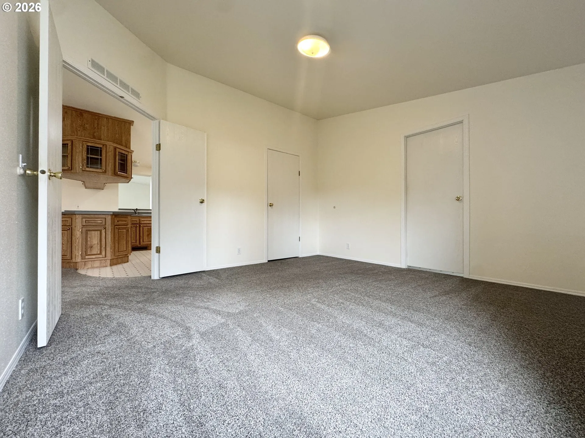 Bedroom, Owner's Suite-Walk-In Closet