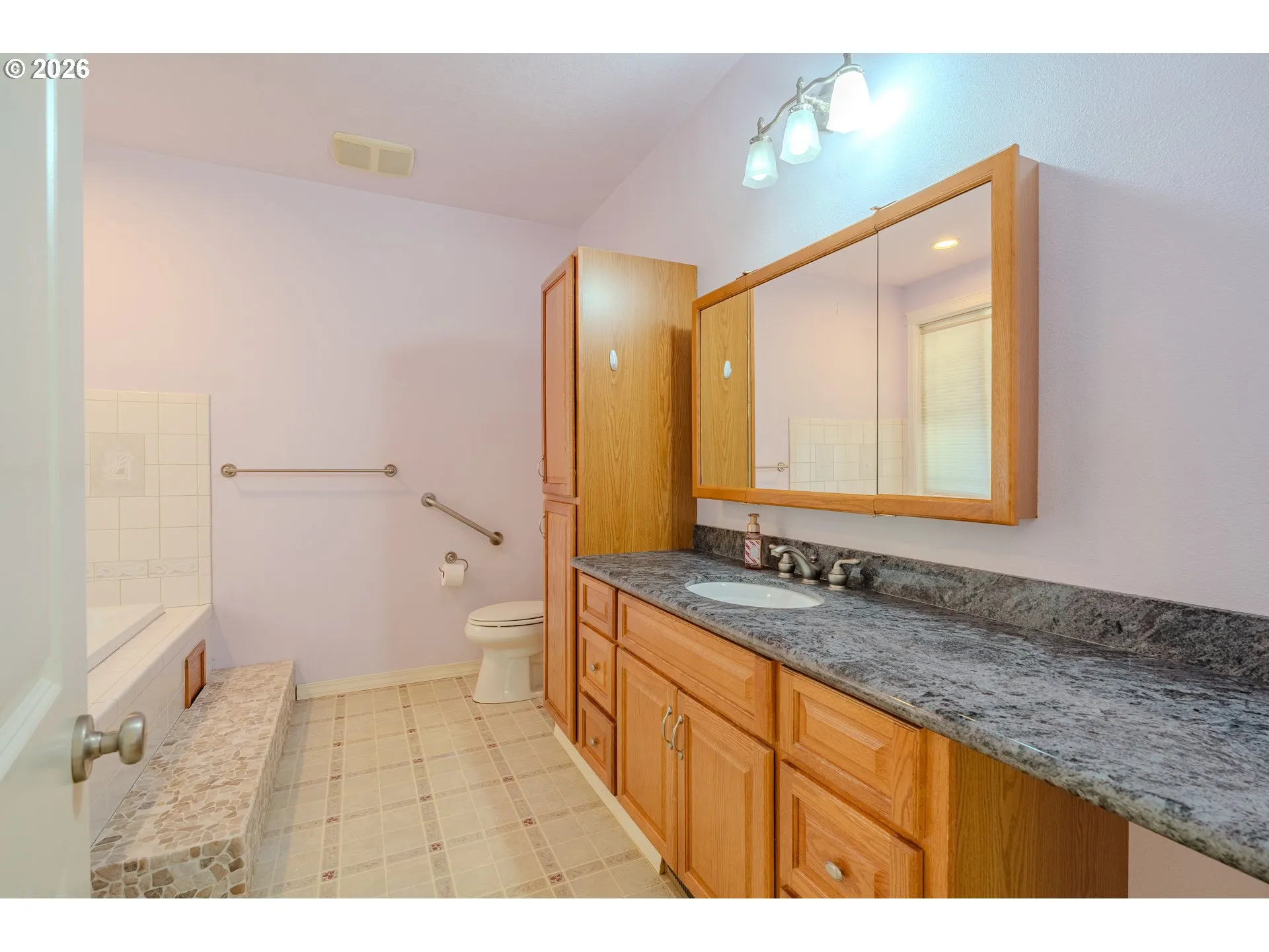 Primary Bedroom-Attached Bathroom
