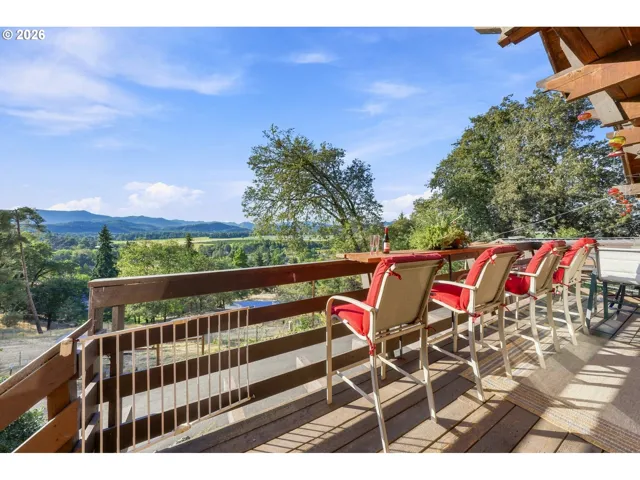 Deck-Main