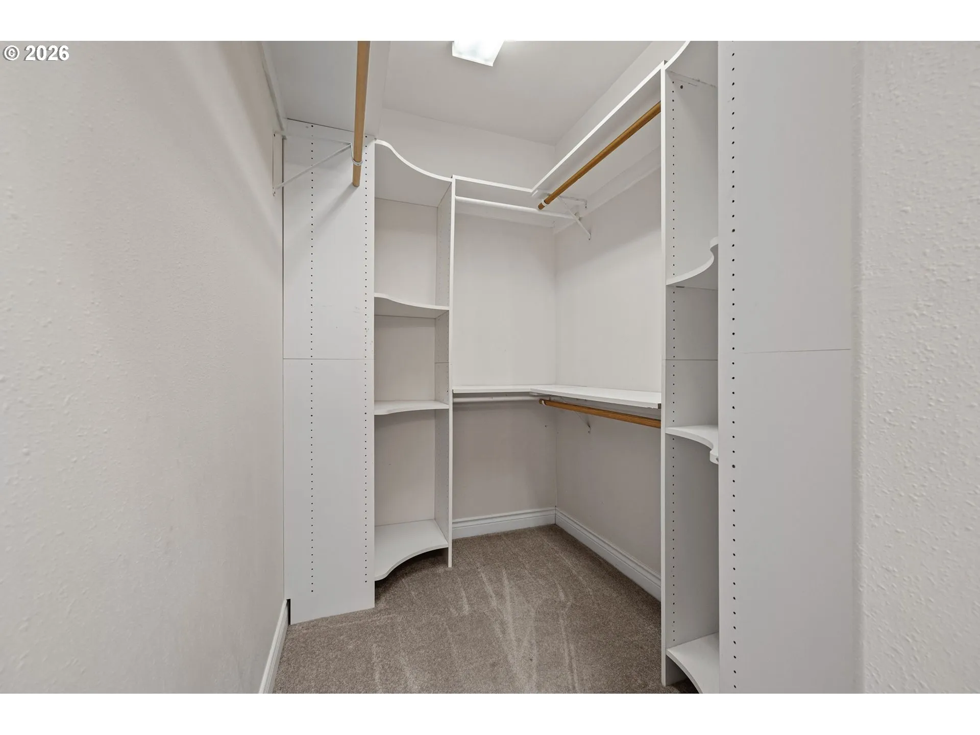 Bedroom, Owner's Suite-Walk-In Closet