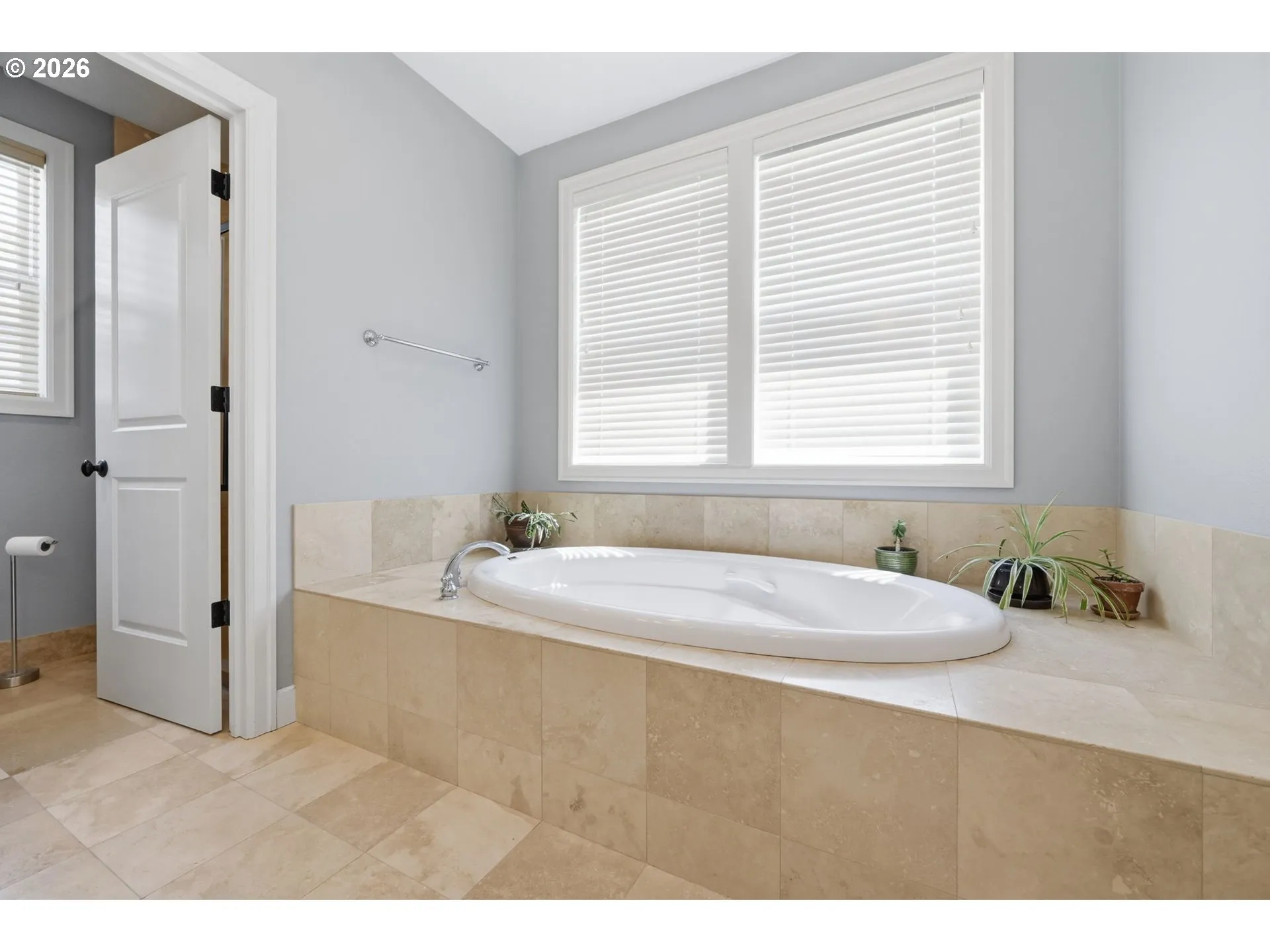 Bathroom, Attached
