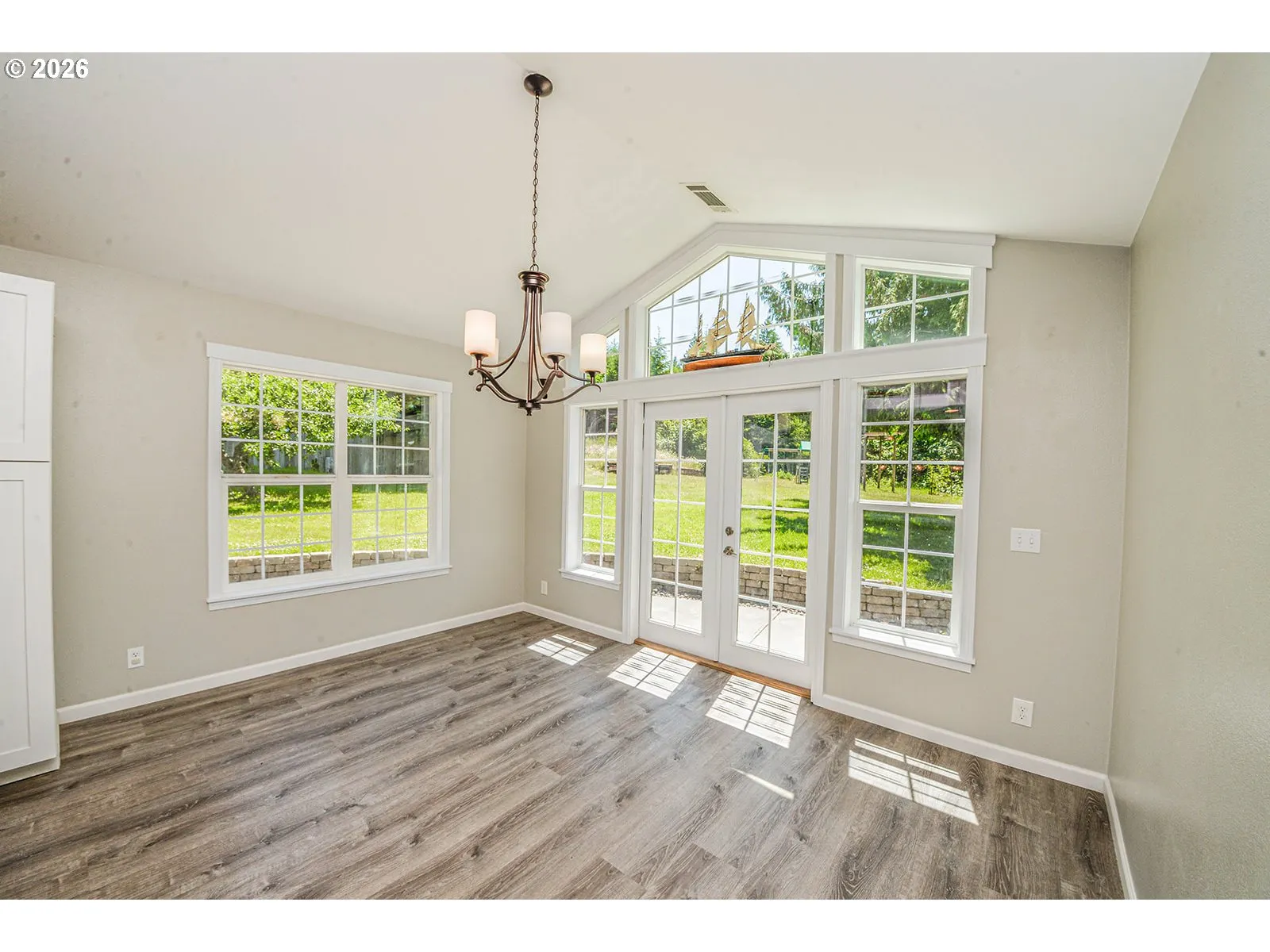 Dining Room-Vaulted Ceilings