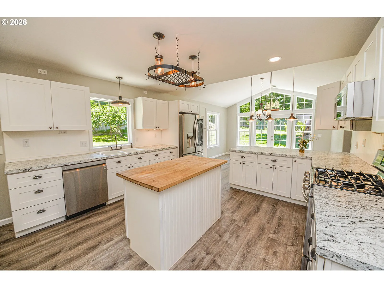 Kitchen-Island