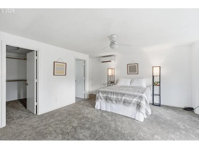 Bedroom, Primary-Walk-In Closet