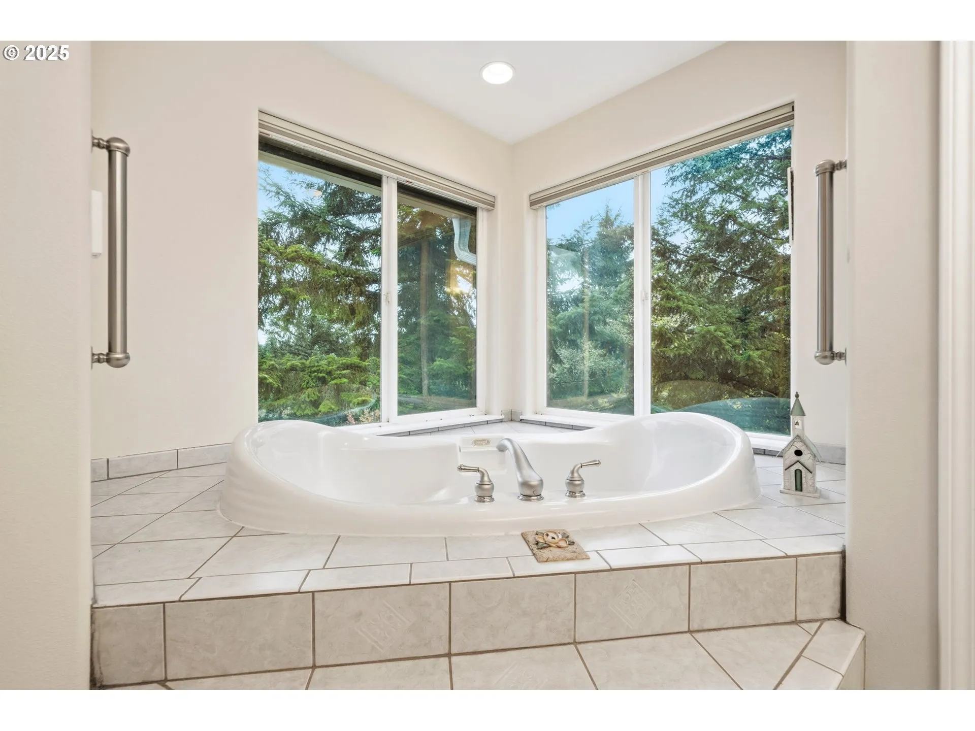 Owner's Suite Bathroom