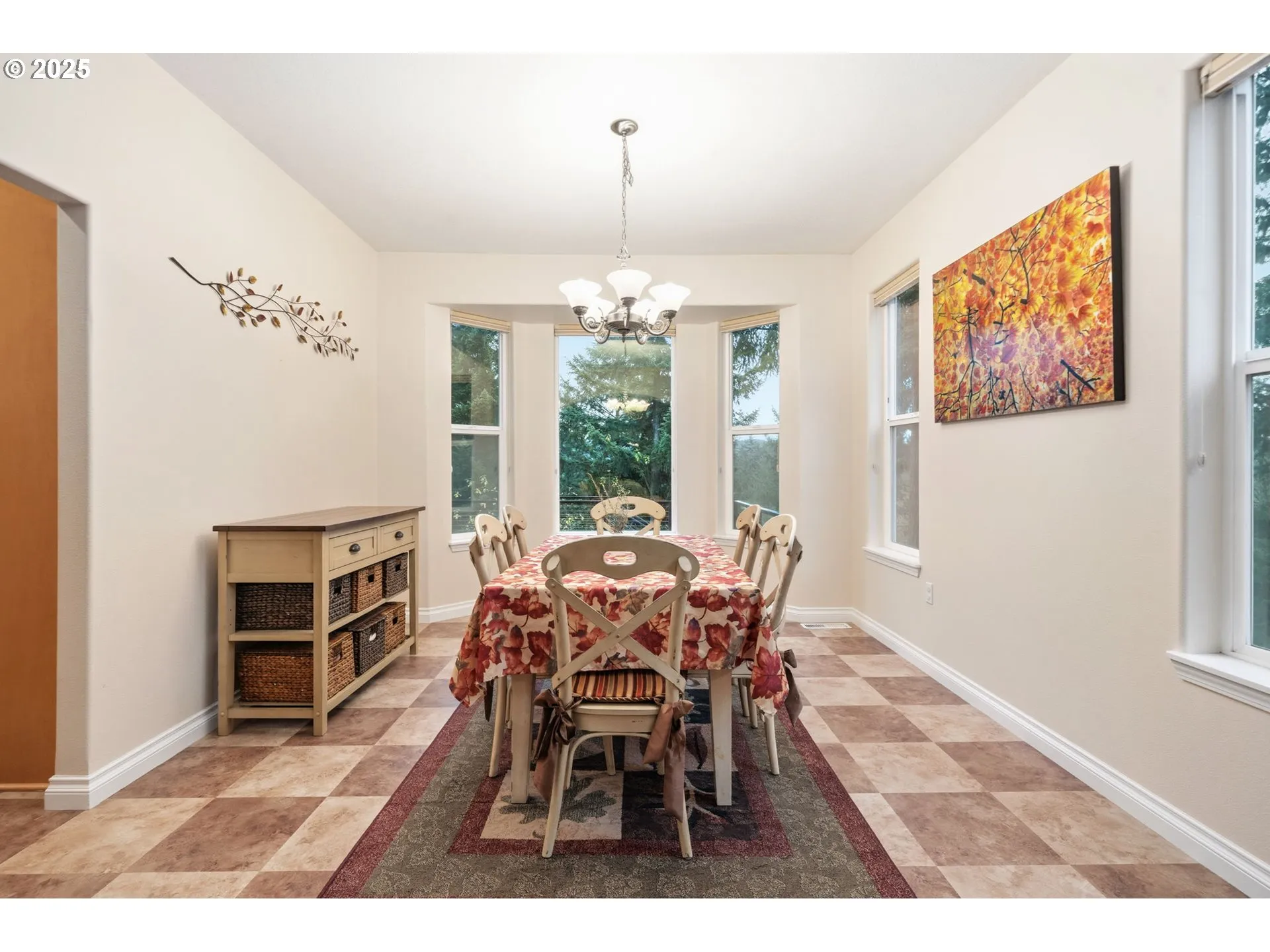 Dining Room-Formal