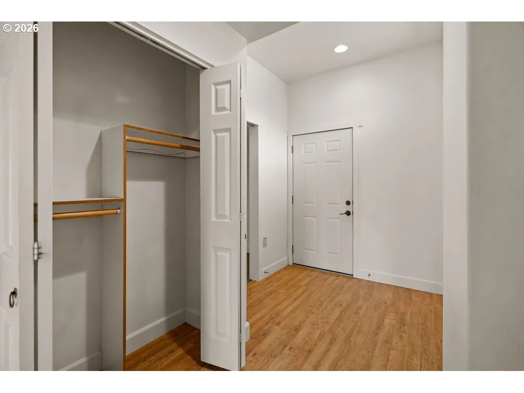 Entrance/Foyer