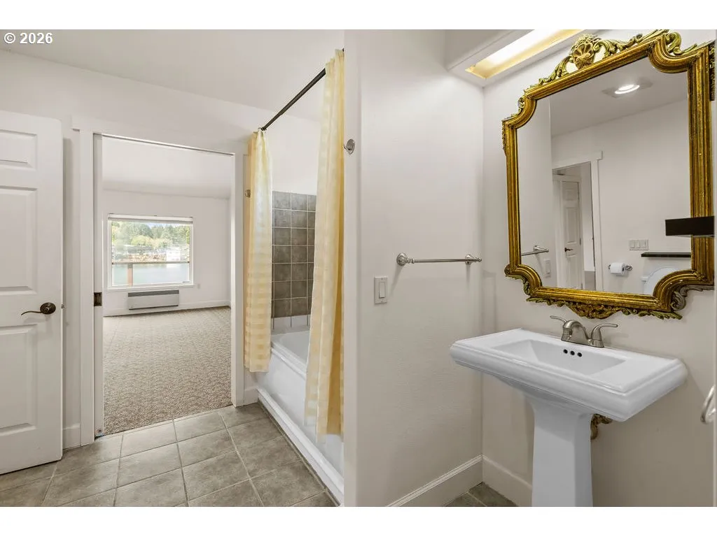 Bathroom-Jack and Jill