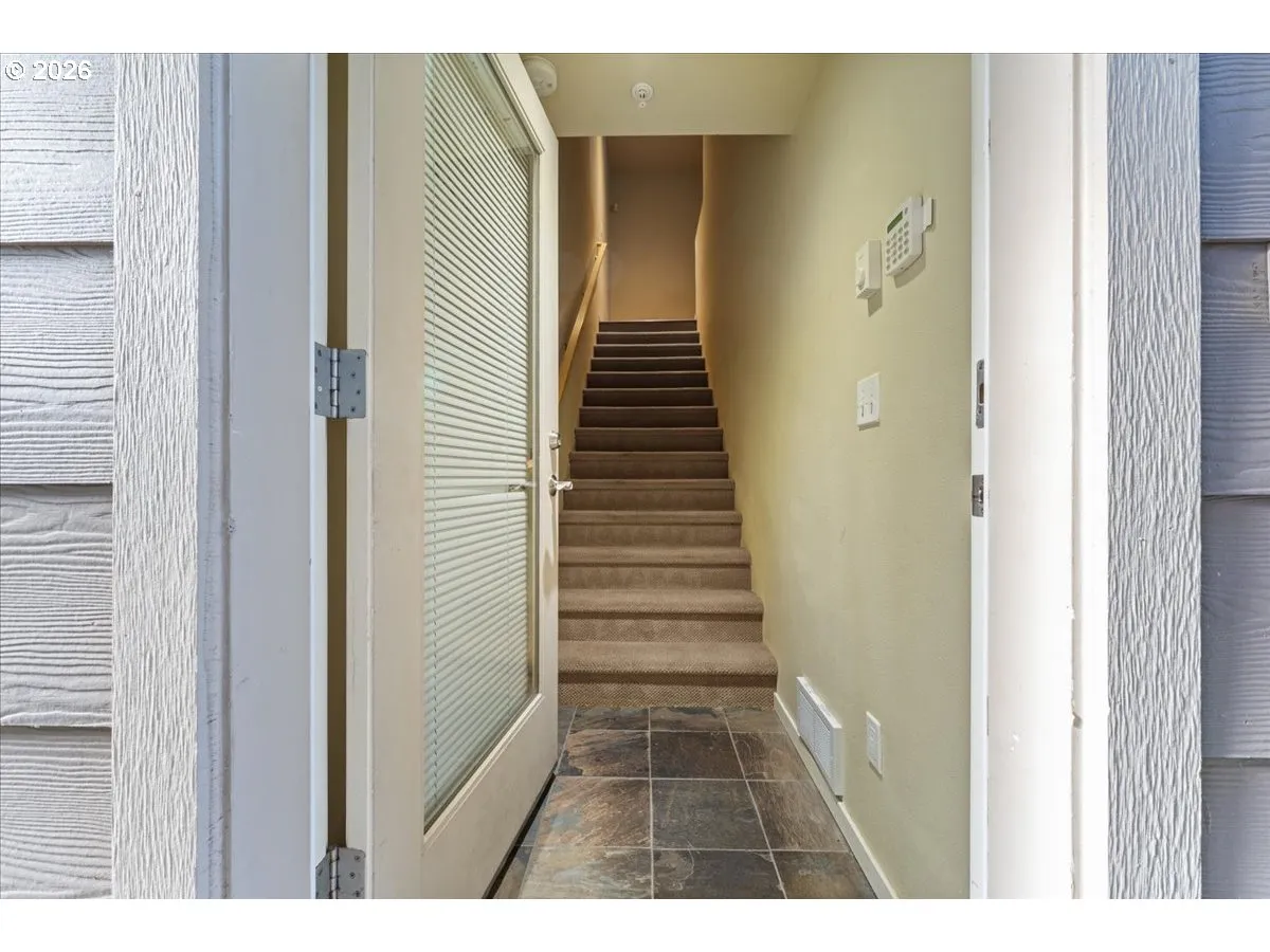 Entrance/Foyer