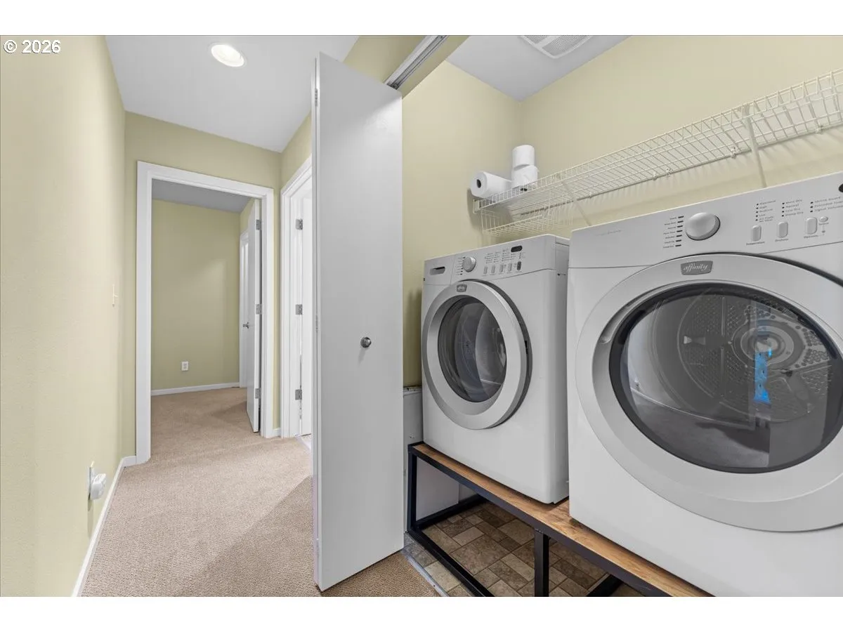 Laundry-Upper