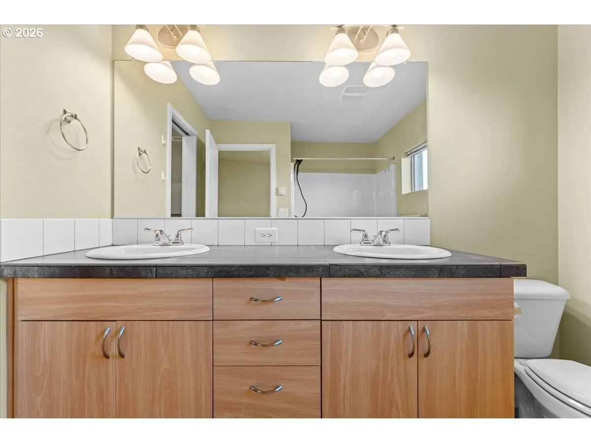 Bathroom, Attached-Double Sinks