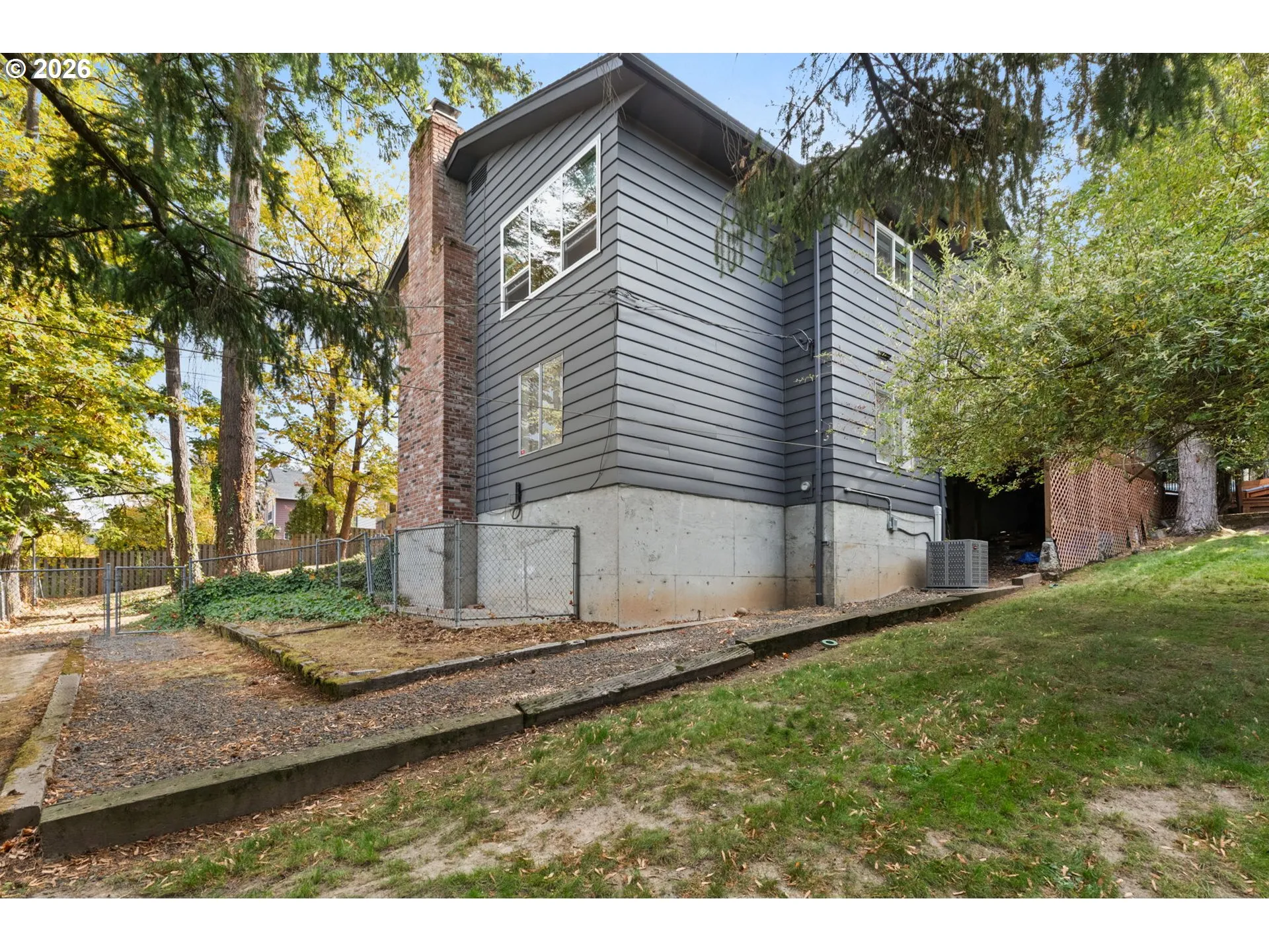 Yard-Fenced