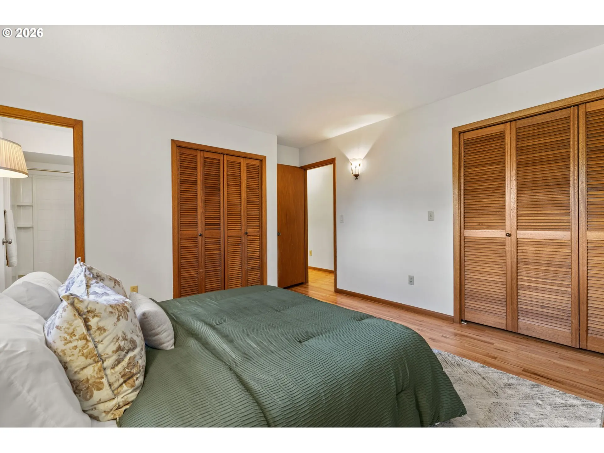 Bedroom, Primary-Upper
