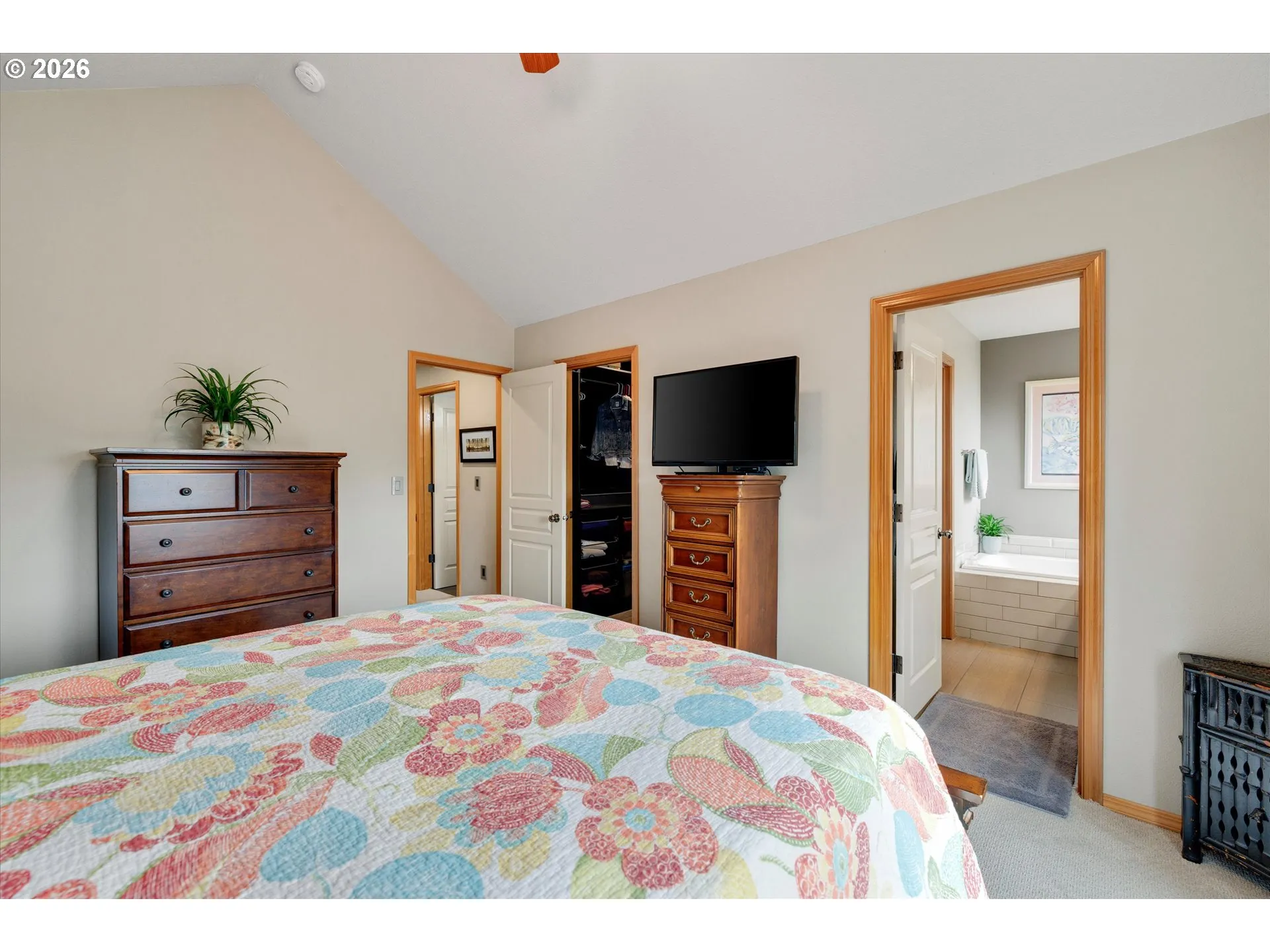 Bedroom, Primary-Walk-In Closet