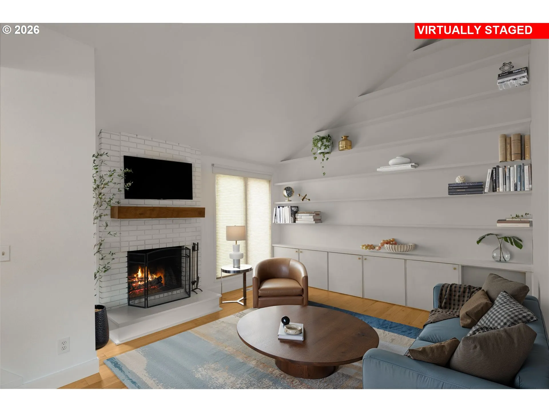 Living Room-Vaulted Ceilings