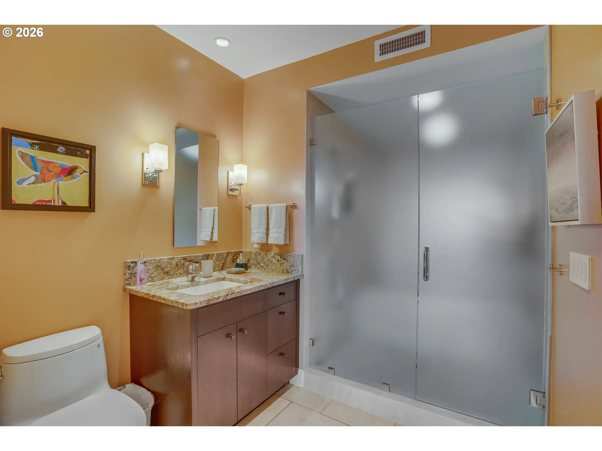 Bathroom, Attached