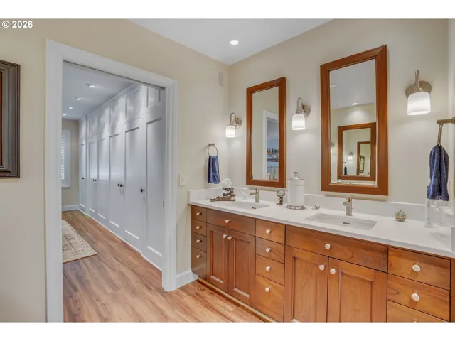 Bathroom, Attached-Double Sinks