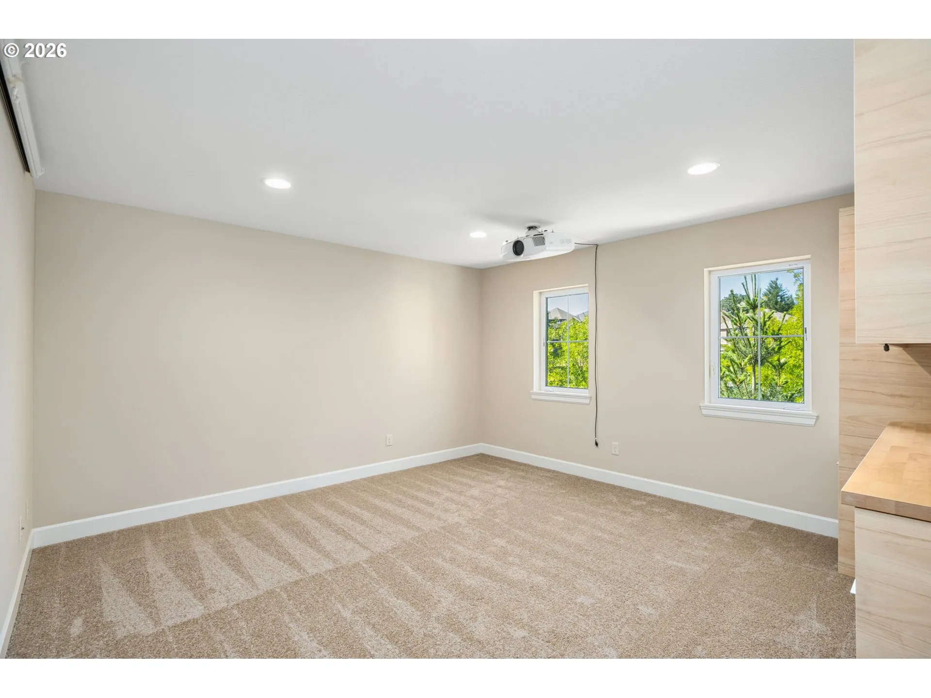 Bonus Room-Upper