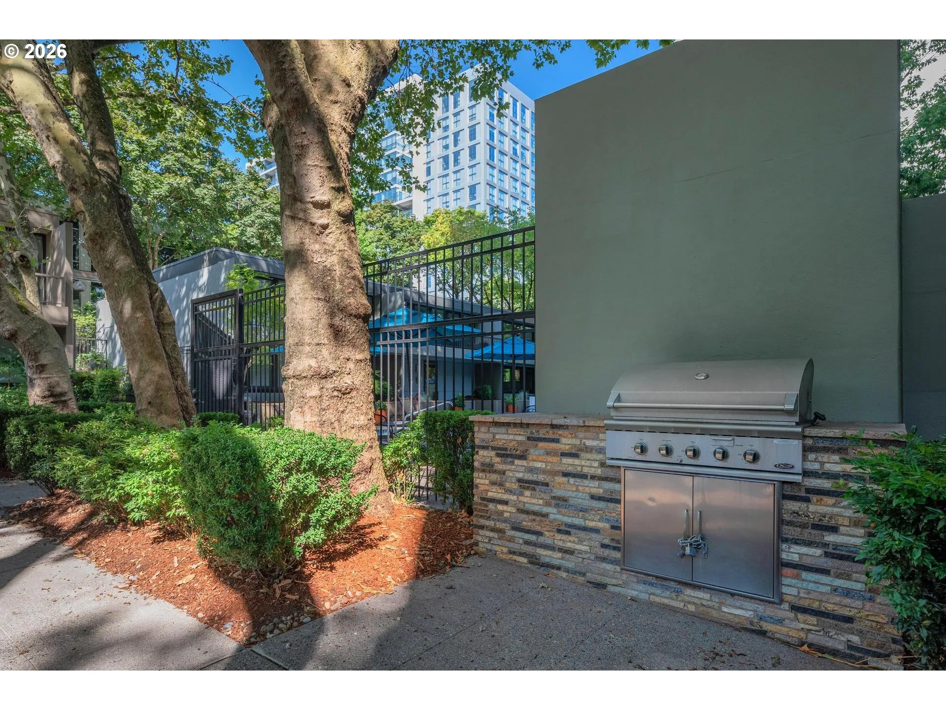 Barbecue Pit