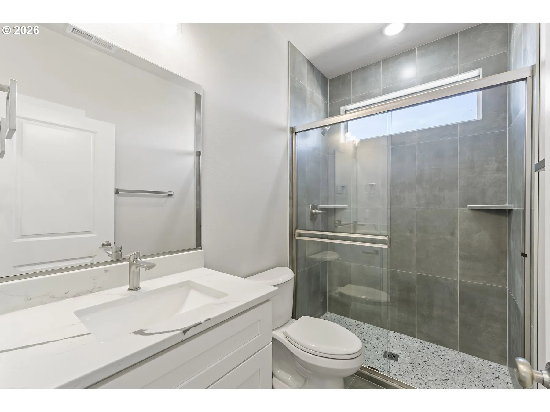 Bathroom-Walk in Shower