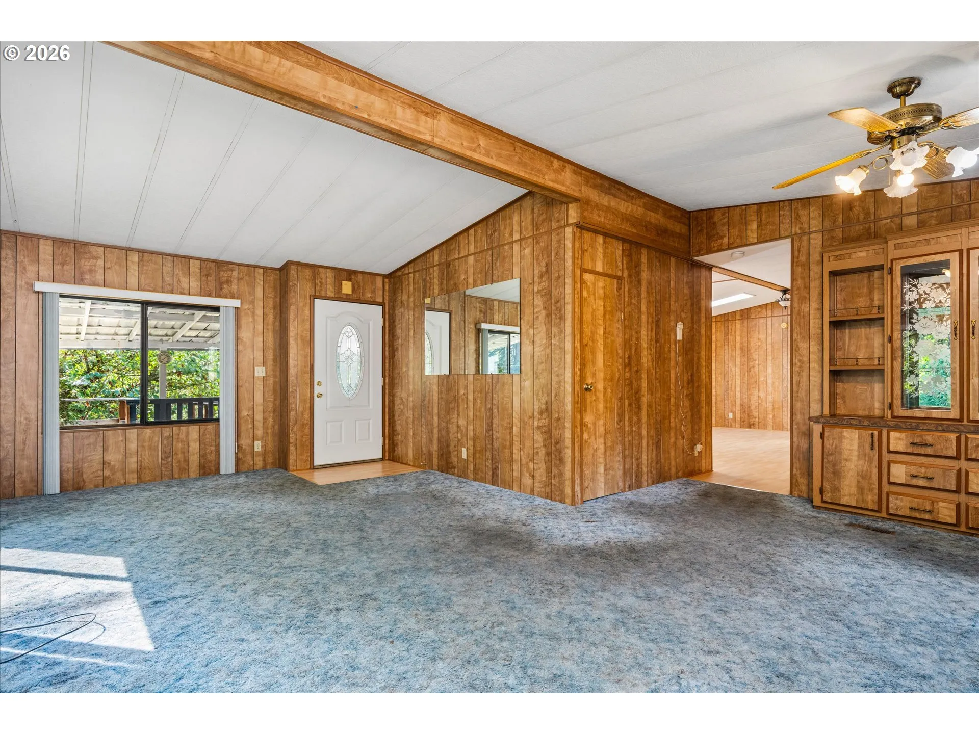 Living Room/Dining Room-Ceiling Fan