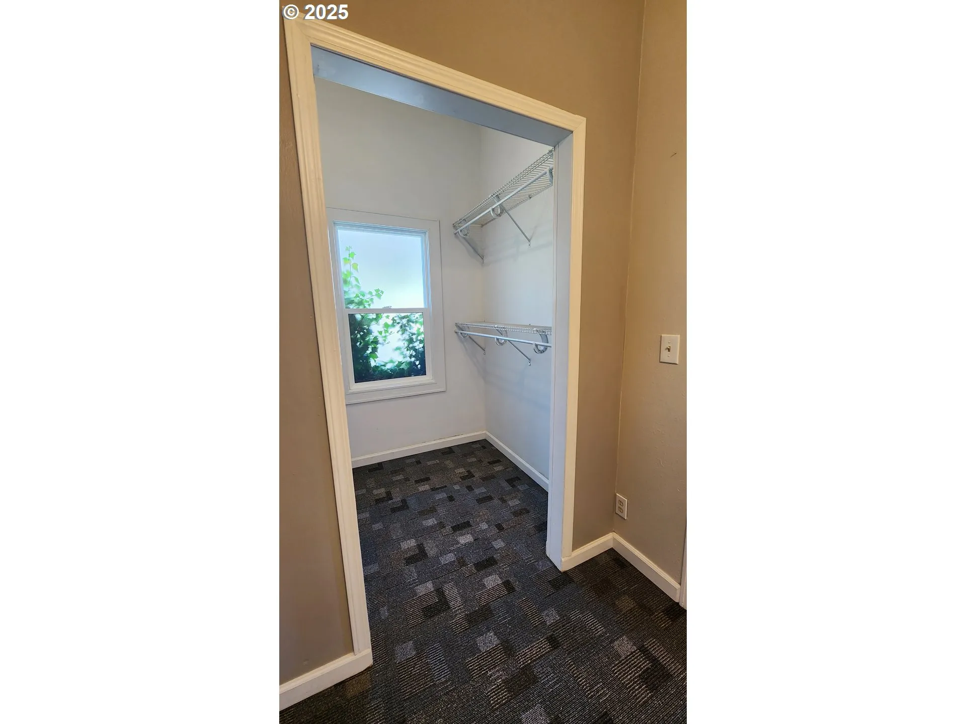 Bedroom, Primary-Walk-In Closet