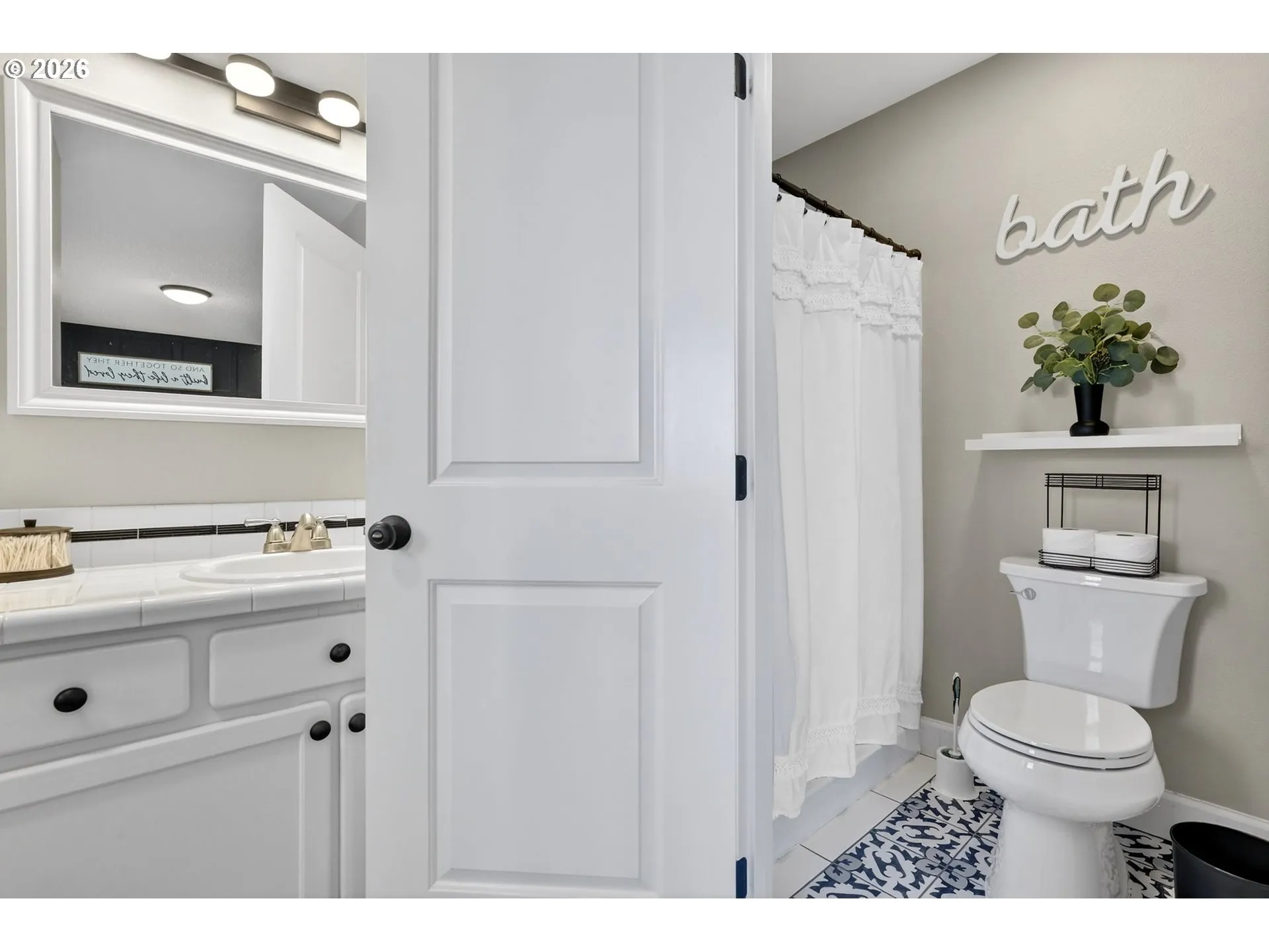 Owner's Suite Bathroom-Full Bathroom