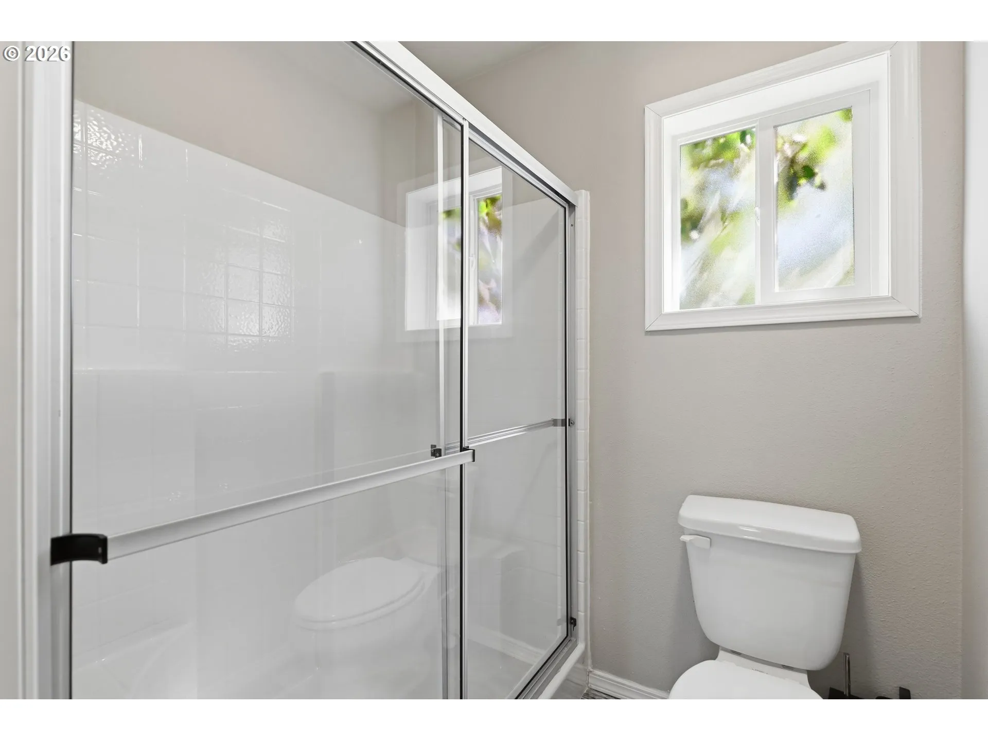 Bathroom-Walk in Shower