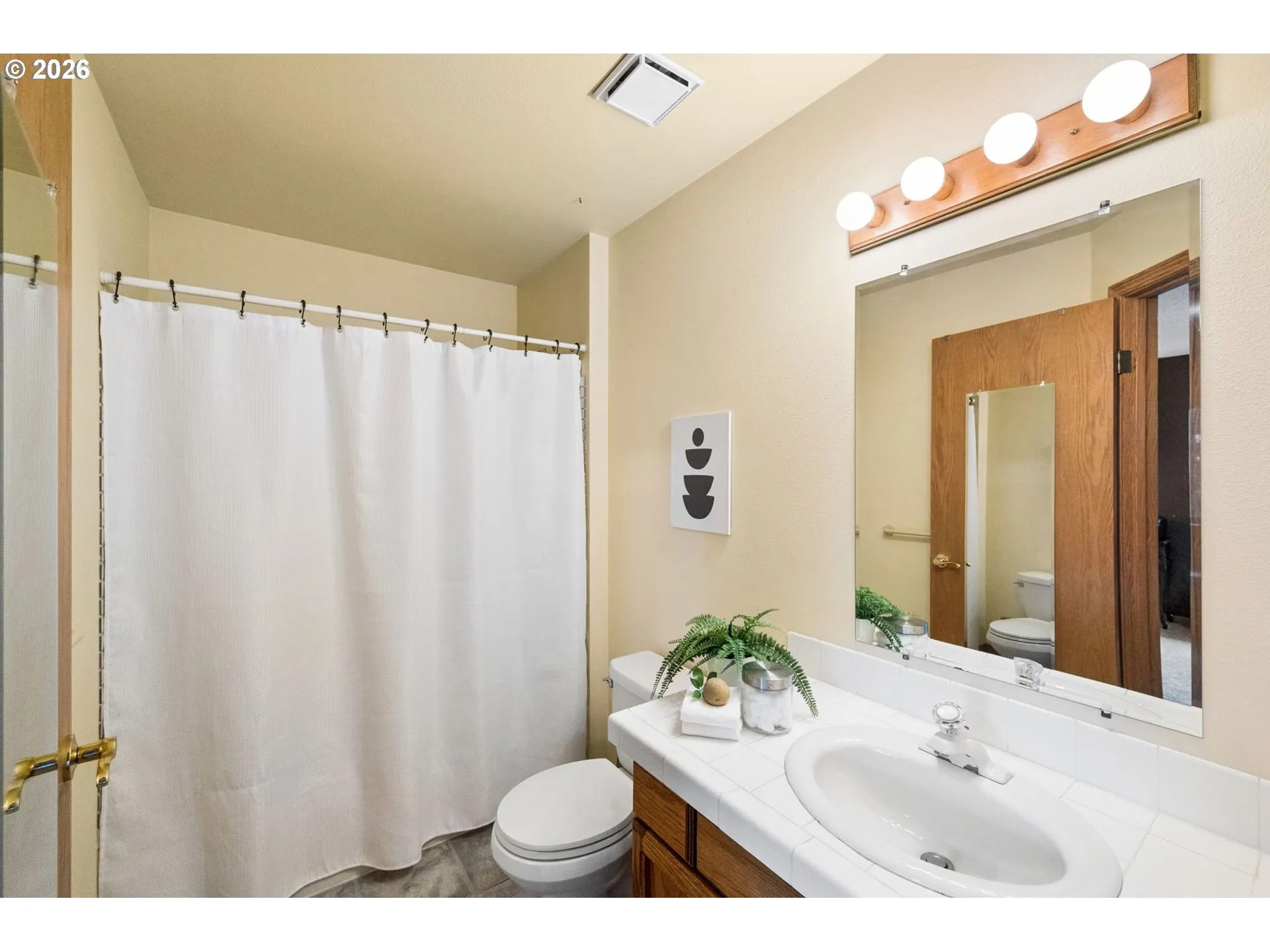Bathroom, Attached-# 3