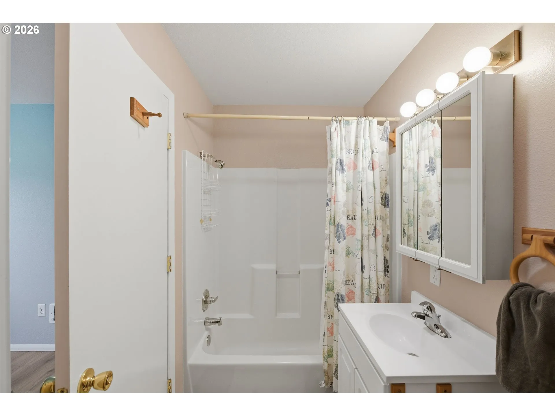 Primary Bedroom-Attached Bathroom