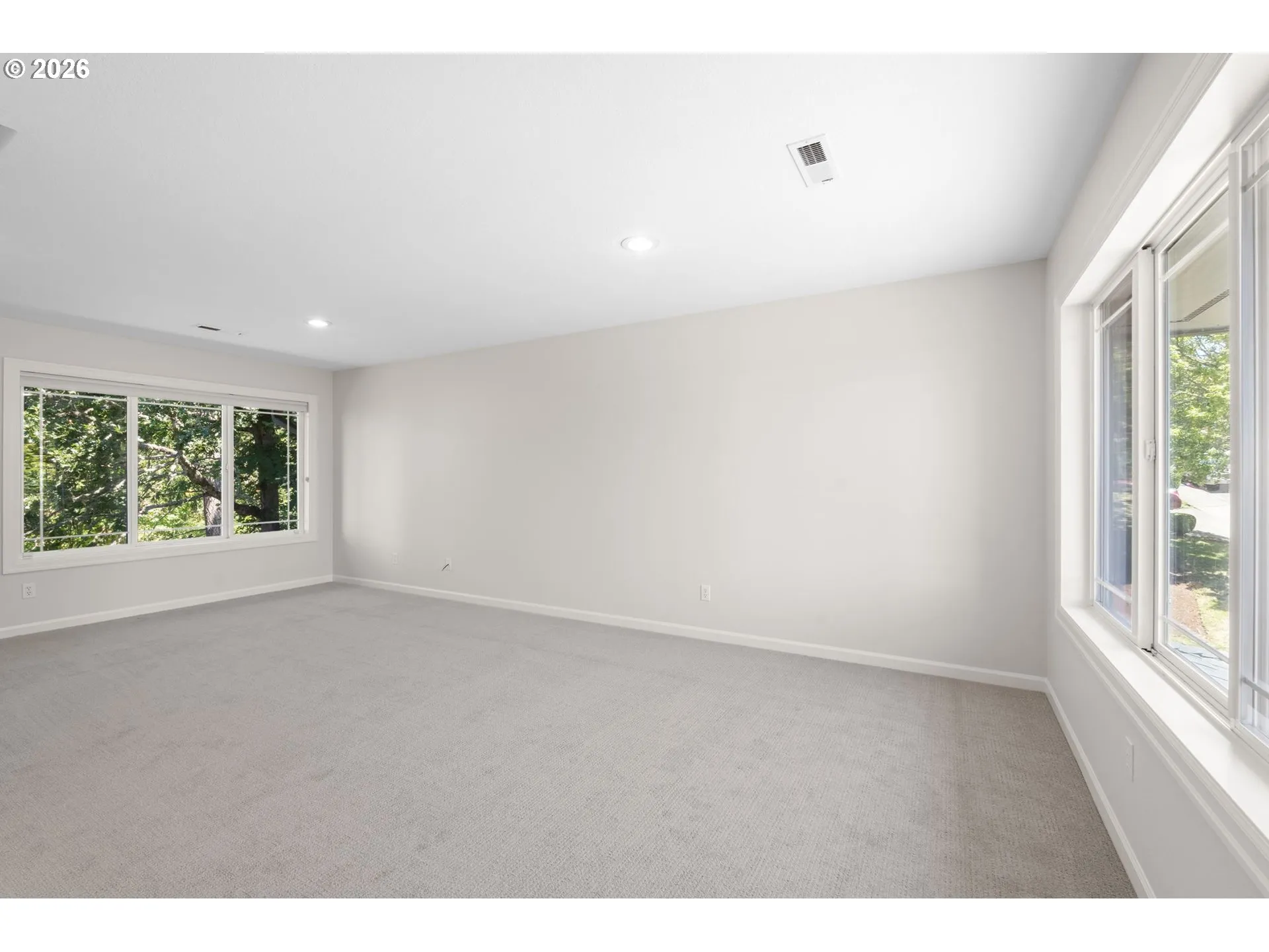 Bonus Room-Upper