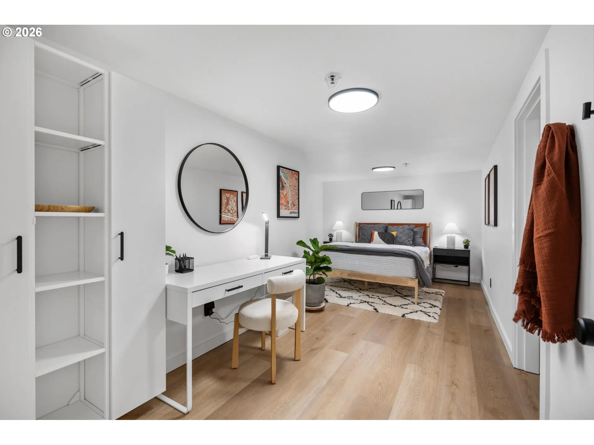 Bedroom, Primary