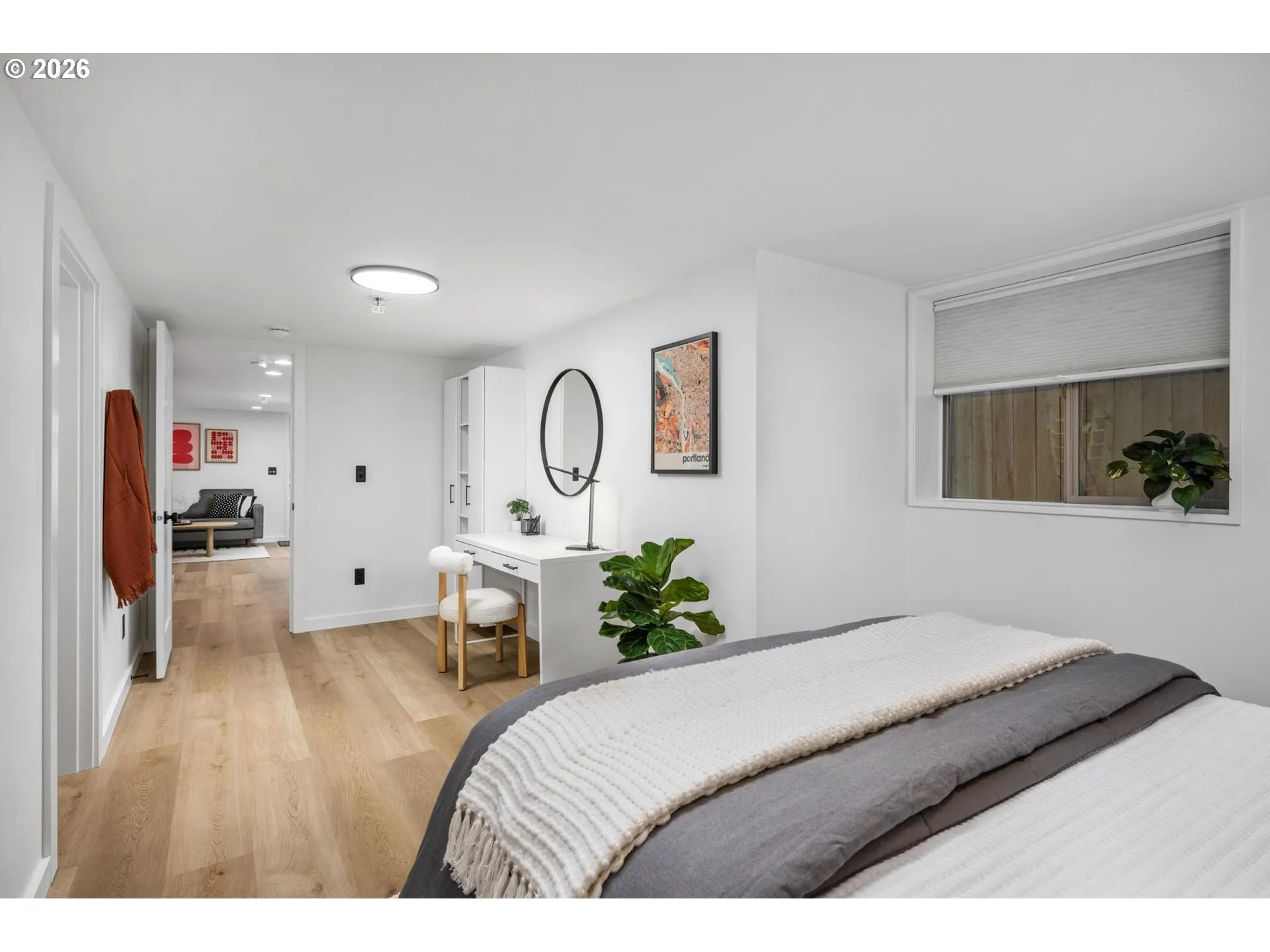 Bedroom, Primary