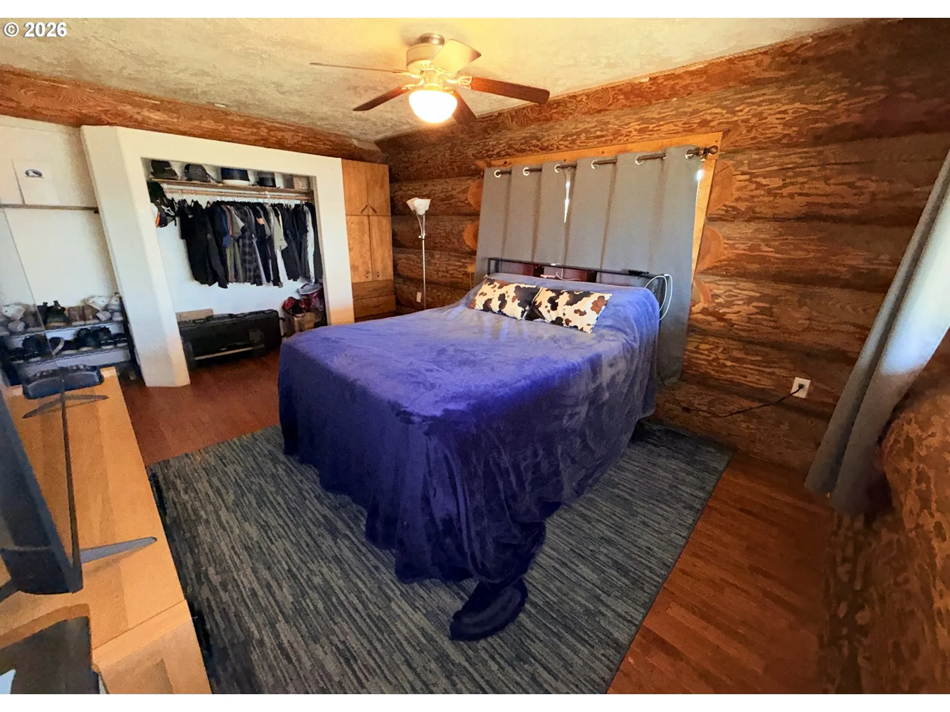 Bedroom-Main