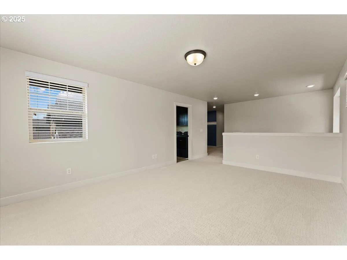 Bonus Room-Upper