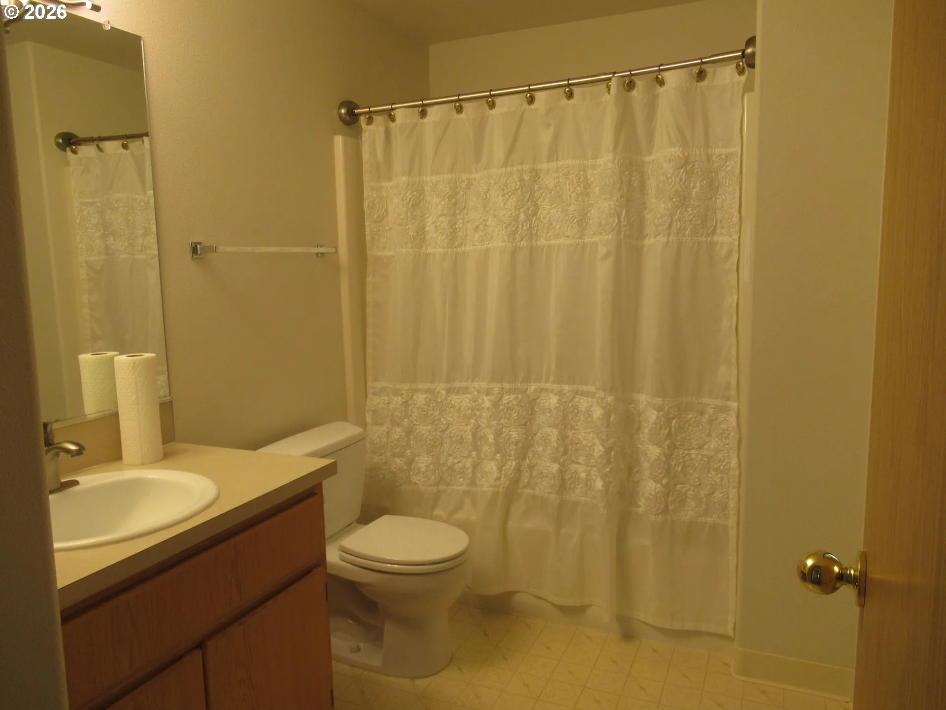 Bathroom-Hall