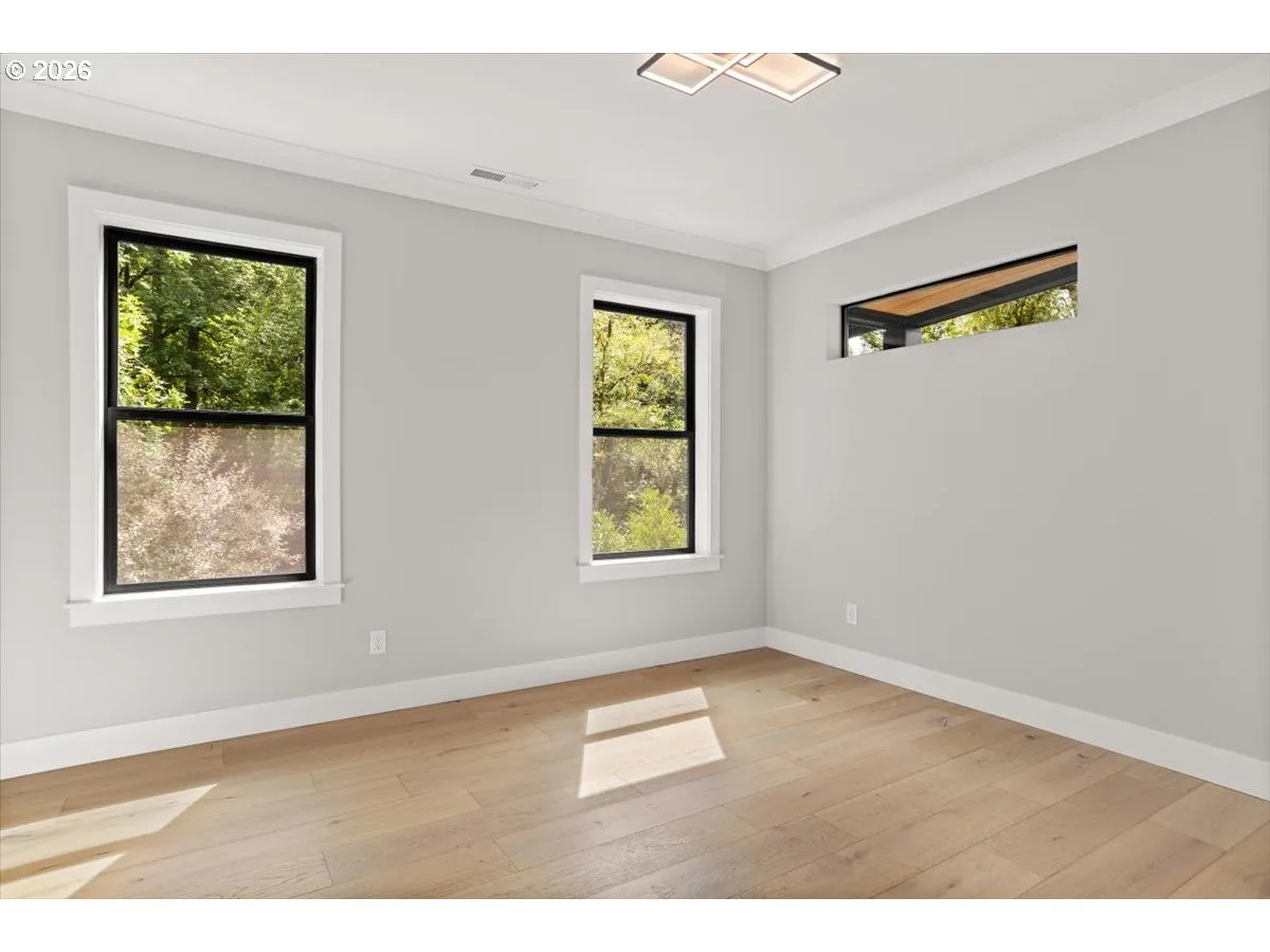 Bedroom-Upper