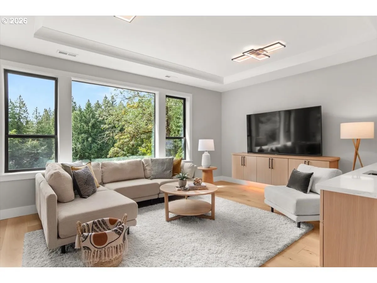 Bonus Room-Upper
