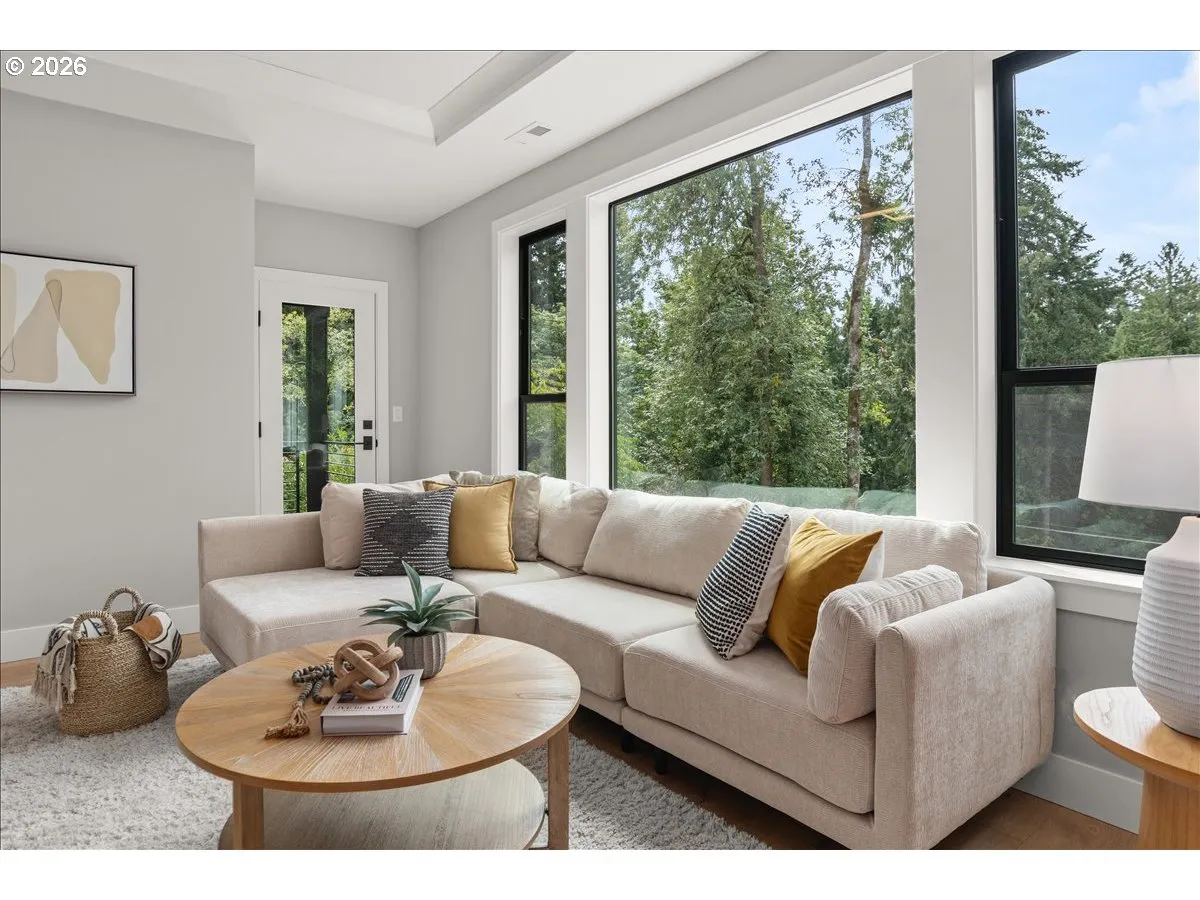 Bonus Room-Upper