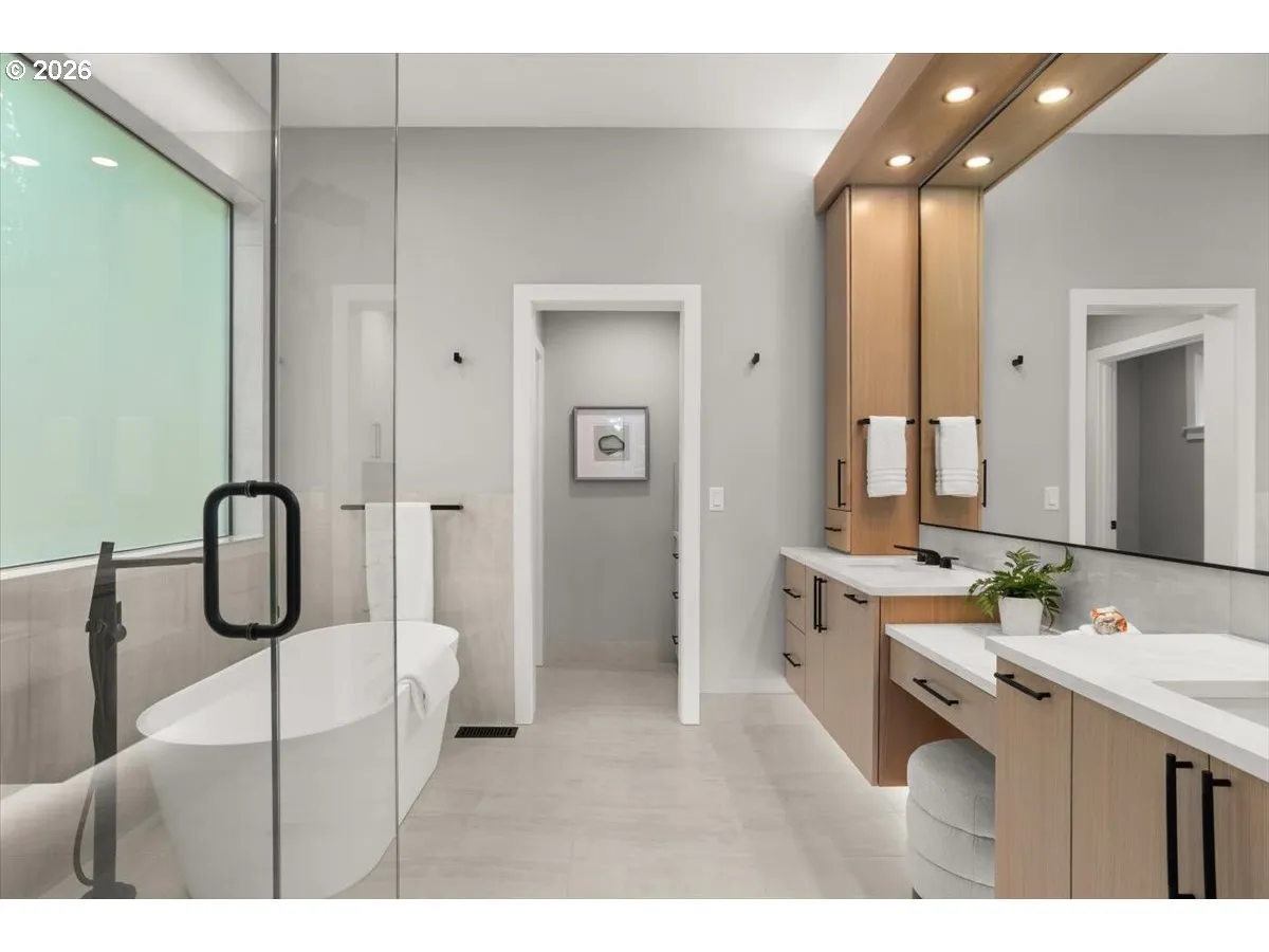 Owner's Suite Bathroom-Double Sinks