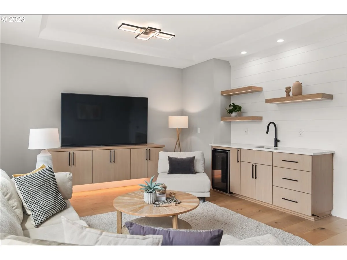Bonus Room-Upper