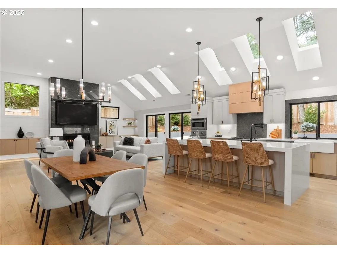 Great Room-Skylight